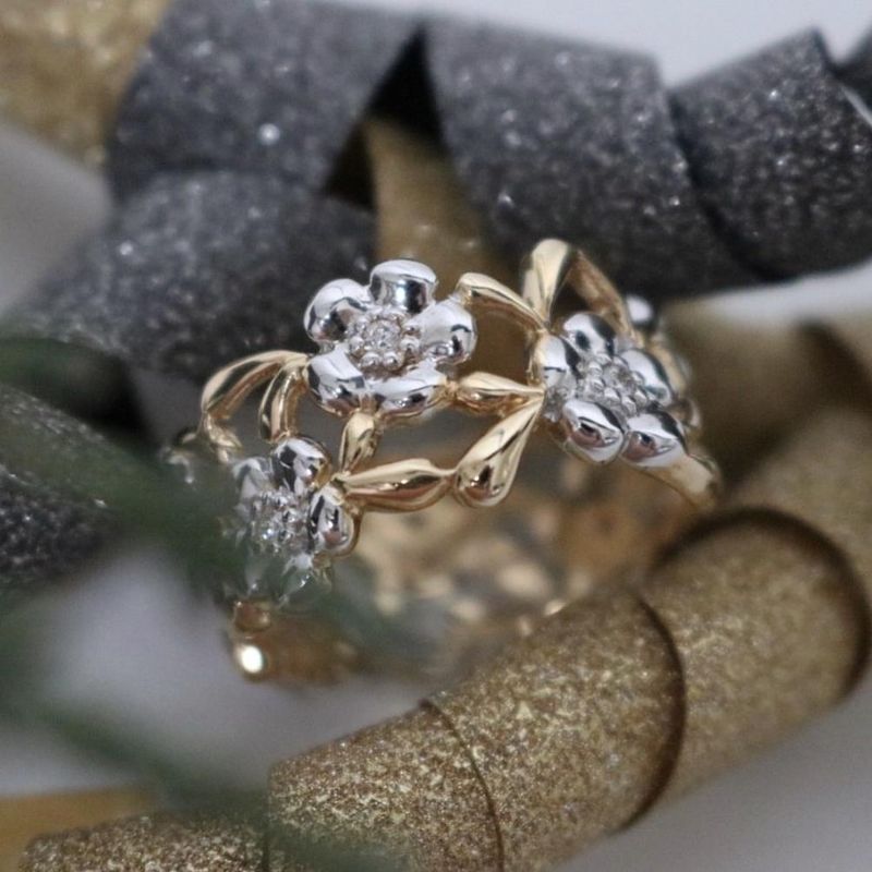 Diamantring Blomster 0,16 ct gult gull og hvit gull blomster 